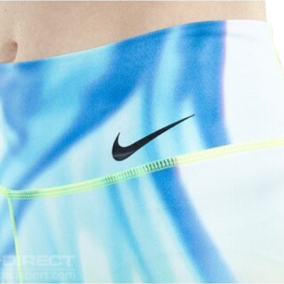 Nike Womens Legendary Lava Tights - Volt/Black. 
Size Medium. 
Flawless. - Picture 9 of 13